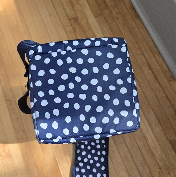 Thirty One Pack & Pour Insulated Picnic Bag Navy/White Polka Dots - Picture 2 of 7